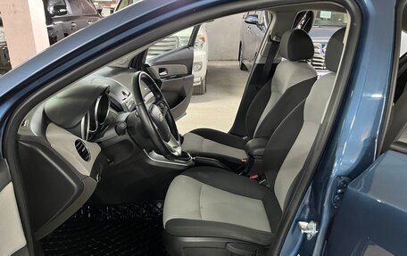 Chevrolet Cruze II, 2013 год, 875 000 рублей, 18 фотография