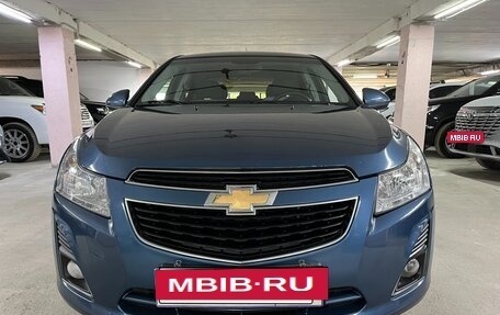 Chevrolet Cruze II, 2013 год, 875 000 рублей, 3 фотография