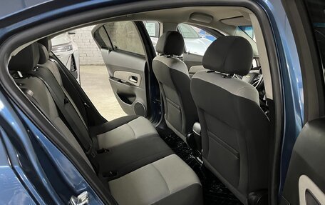 Chevrolet Cruze II, 2013 год, 875 000 рублей, 20 фотография
