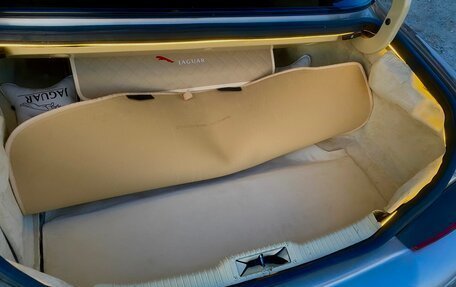 Jaguar S-Type I рестайлинг, 2001 год, 625 000 рублей, 25 фотография