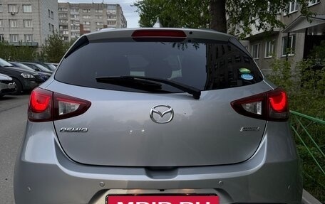 Mazda Demio IV, 2017 год, 1 550 000 рублей, 5 фотография