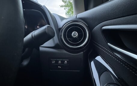 Mazda Demio IV, 2017 год, 1 550 000 рублей, 15 фотография