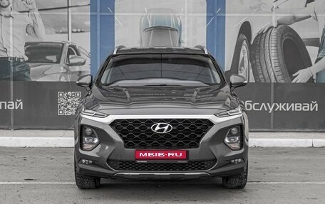 Hyundai Santa Fe IV, 2019 год, 2 399 000 рублей, 3 фотография