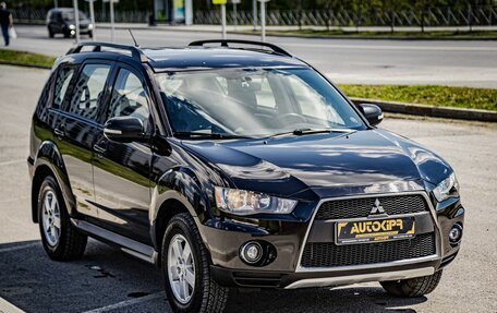 Mitsubishi Outlander III рестайлинг 3, 2011 год, 1 380 000 рублей, 2 фотография