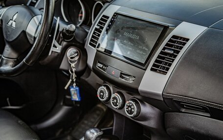 Mitsubishi Outlander III рестайлинг 3, 2011 год, 1 380 000 рублей, 22 фотография