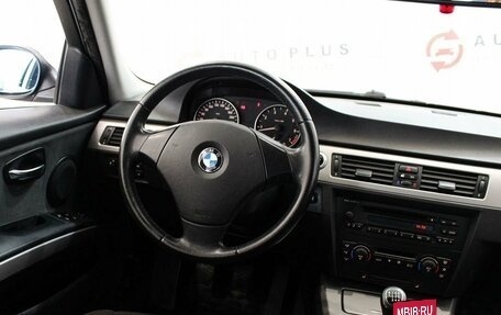 BMW 3 серия, 2006 год, 729 000 рублей, 9 фотография
