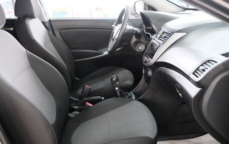 Hyundai Solaris II рестайлинг, 2012 год, 759 000 рублей, 17 фотография