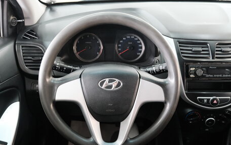 Hyundai Solaris II рестайлинг, 2012 год, 759 000 рублей, 10 фотография