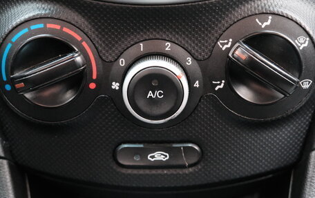 Hyundai Solaris II рестайлинг, 2012 год, 759 000 рублей, 13 фотография