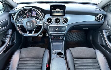 Mercedes-Benz GLA, 2017 год, 2 300 000 рублей, 22 фотография