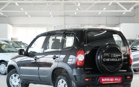 Chevrolet Niva I рестайлинг, 2011 год, 499 000 рублей, 4 фотография
