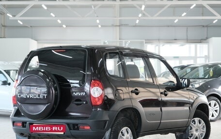 Chevrolet Niva I рестайлинг, 2011 год, 499 000 рублей, 6 фотография