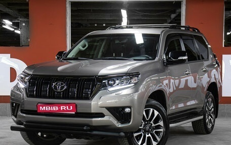 Toyota Land Cruiser Prado 150 рестайлинг 2, 2022 год, 7 549 000 рублей, 1 фотография