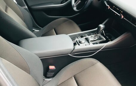 Mazda 3, 2019 год, 1 950 000 рублей, 11 фотография