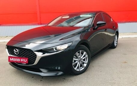 Mazda 3, 2019 год, 1 950 000 рублей, 15 фотография