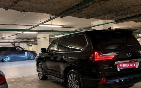 Lexus LX III, 2017 год, 9 500 000 рублей, 3 фотография