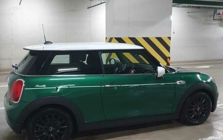 MINI Hatch, 2021 год, 3 000 000 рублей, 2 фотография