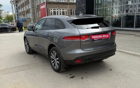 Jaguar F-Pace, 2016 год, 3 190 000 рублей, 7 фотография