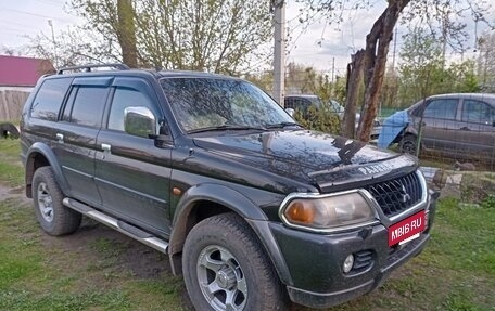 Mitsubishi Pajero Sport II рестайлинг, 2004 год, 930 000 рублей, 19 фотография