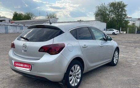 Opel Astra J, 2011 год, 665 000 рублей, 4 фотография