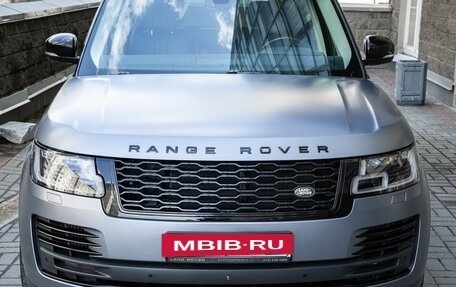 Land Rover Range Rover IV рестайлинг, 2018 год, 7 499 000 рублей, 3 фотография