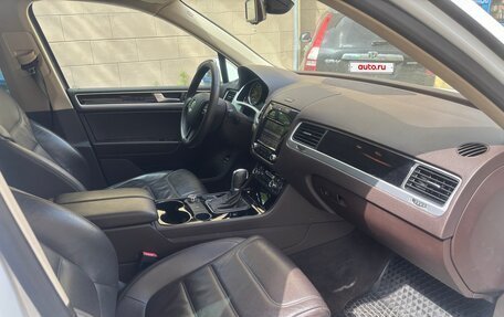 Volkswagen Touareg III, 2013 год, 2 250 000 рублей, 6 фотография