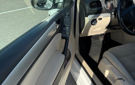 Volkswagen Golf VI, 2012 год, 799 999 рублей, 10 фотография