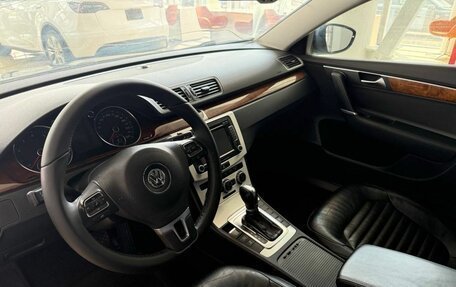Volkswagen Passat B7, 2012 год, 1 299 900 рублей, 8 фотография
