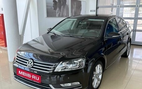 Volkswagen Passat B7, 2012 год, 1 299 900 рублей, 3 фотография