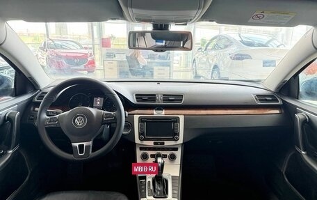 Volkswagen Passat B7, 2012 год, 1 299 900 рублей, 9 фотография