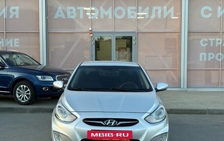 Hyundai Solaris II рестайлинг, 2012 год, 790 000 рублей, 2 фотография