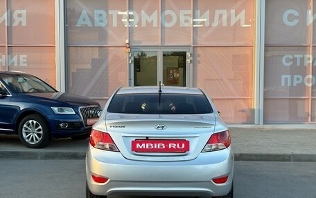 Hyundai Solaris II рестайлинг, 2012 год, 790 000 рублей, 6 фотография