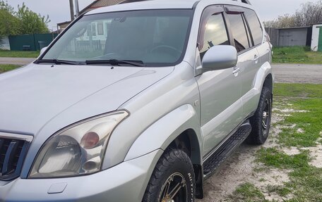 Toyota Land Cruiser Prado 120 рестайлинг, 2006 год, 1 850 000 рублей, 2 фотография