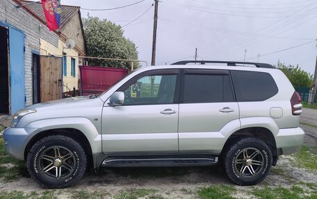 Toyota Land Cruiser Prado 120 рестайлинг, 2006 год, 1 850 000 рублей, 10 фотография