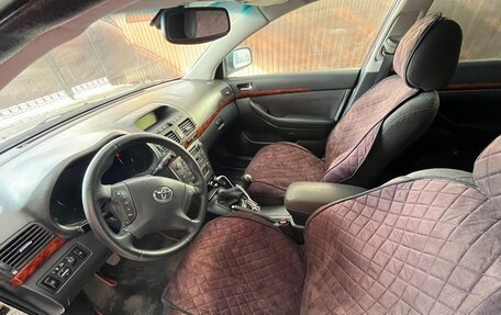 Toyota Avensis III рестайлинг, 2005 год, 820 000 рублей, 9 фотография