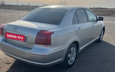 Toyota Avensis III рестайлинг, 2005 год, 820 000 рублей, 6 фотография