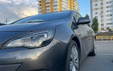 Opel Astra J, 2012 год, 800 000 рублей, 9 фотография