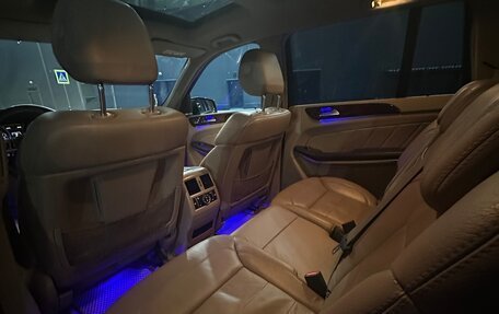 Mercedes-Benz GL-Класс, 2014 год, 3 320 000 рублей, 13 фотография