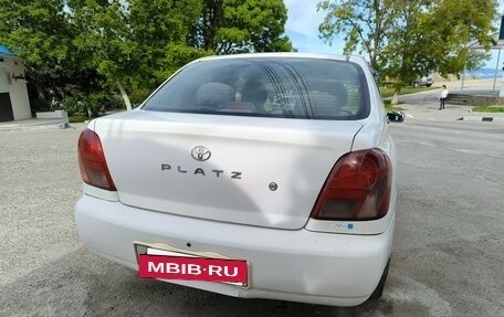Toyota Platz, 2001 год, 300 000 рублей, 3 фотография
