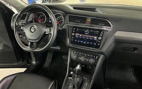 Volkswagen Tiguan II, 2021 год, 2 750 000 рублей, 13 фотография