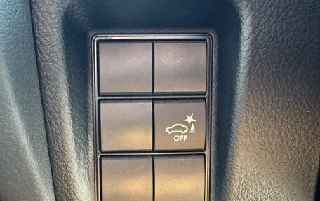 Toyota Land Cruiser Prado 150 рестайлинг 2, 2022 год, 3 874 000 рублей, 27 фотография