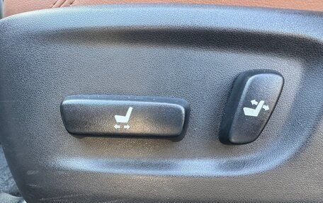 Toyota Land Cruiser Prado 150 рестайлинг 2, 2022 год, 3 874 000 рублей, 36 фотография