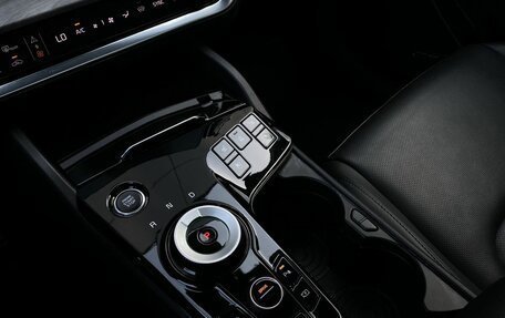 KIA Sportage IV рестайлинг, 2023 год, 3 499 000 рублей, 28 фотография
