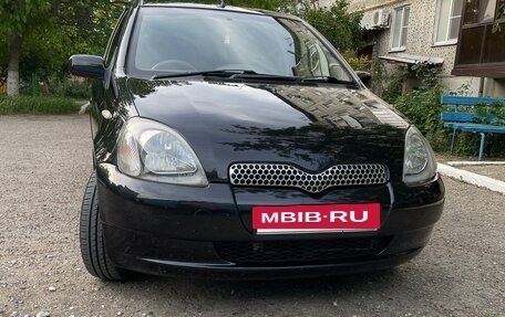 Toyota Vitz, 2000 год, 430 000 рублей, 3 фотография