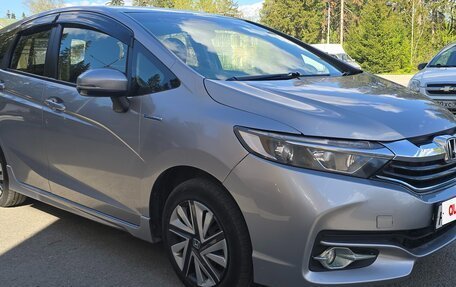 Honda Shuttle II, 2017 год, 1 300 000 рублей, 2 фотография