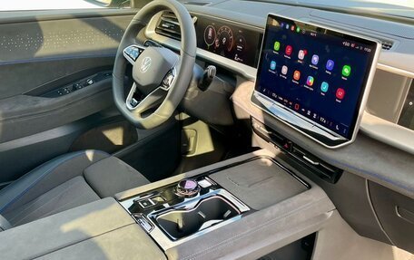 Volkswagen Teramont, 2025 год, 7 450 000 рублей, 17 фотография