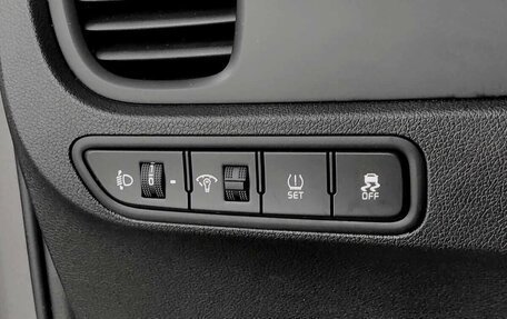 KIA Rio IV, 2018 год, 1 235 000 рублей, 8 фотография