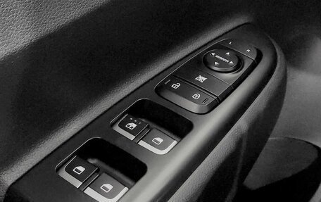 KIA Rio IV, 2018 год, 1 235 000 рублей, 10 фотография