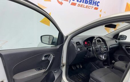 Volkswagen Polo VI (EU Market), 2013 год, 785 000 рублей, 19 фотография