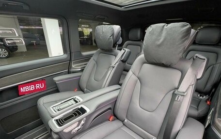 Mercedes-Benz V-Класс, 2024 год, 16 000 000 рублей, 7 фотография